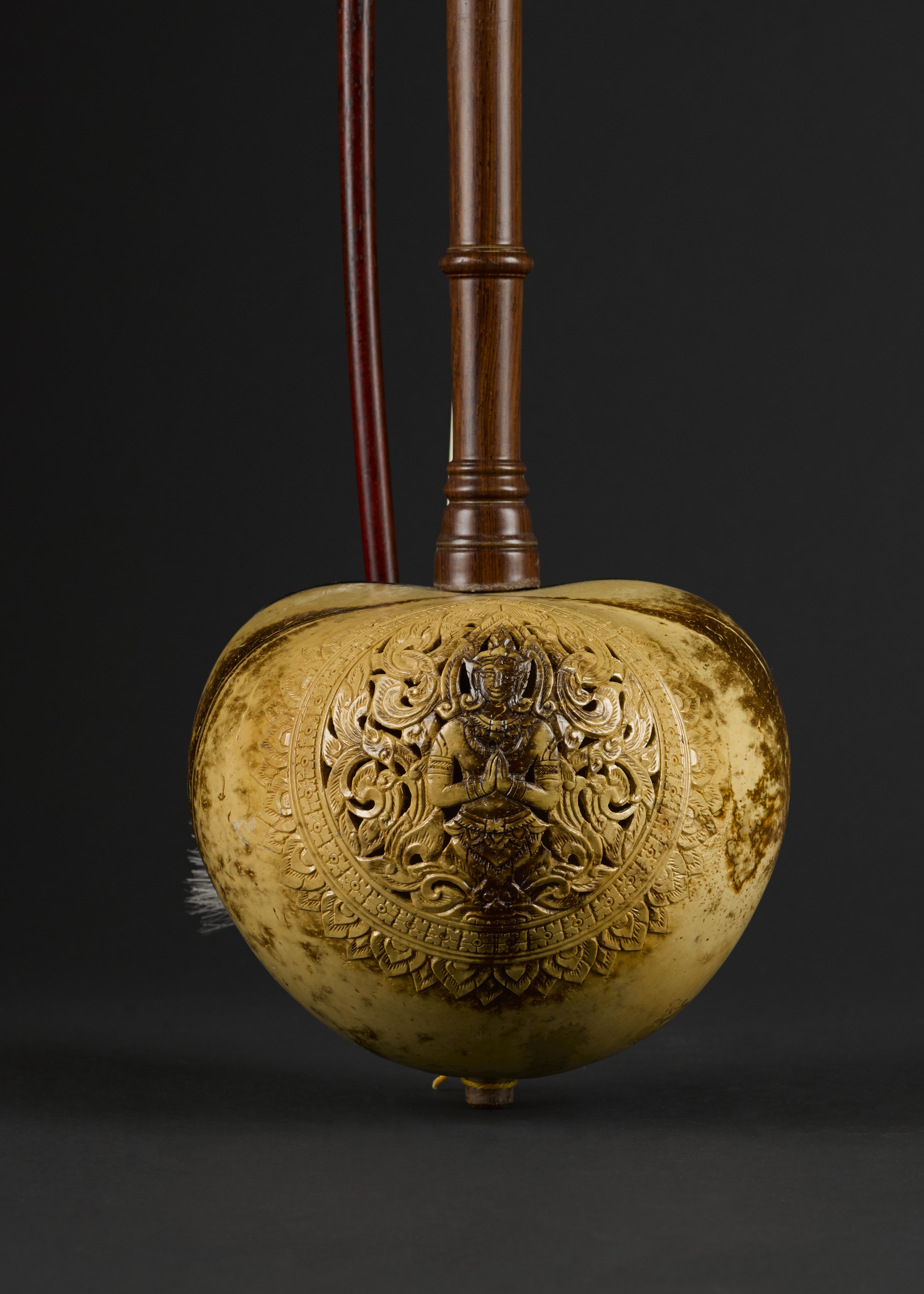 馆藏精品|椰胡